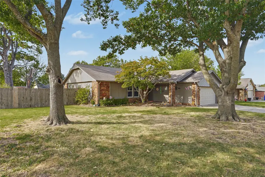 1301 W Orlando Place, Broken Arrow, OK 74011 - #3