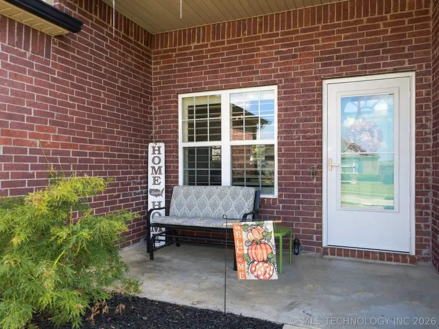 6022 E 148th Street S, Bixby, OK 74008 - #3