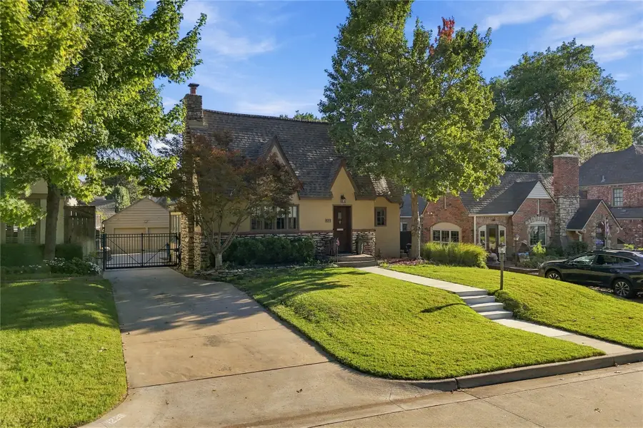 1228 E 28th Street, Tulsa, OK 74114 - #2