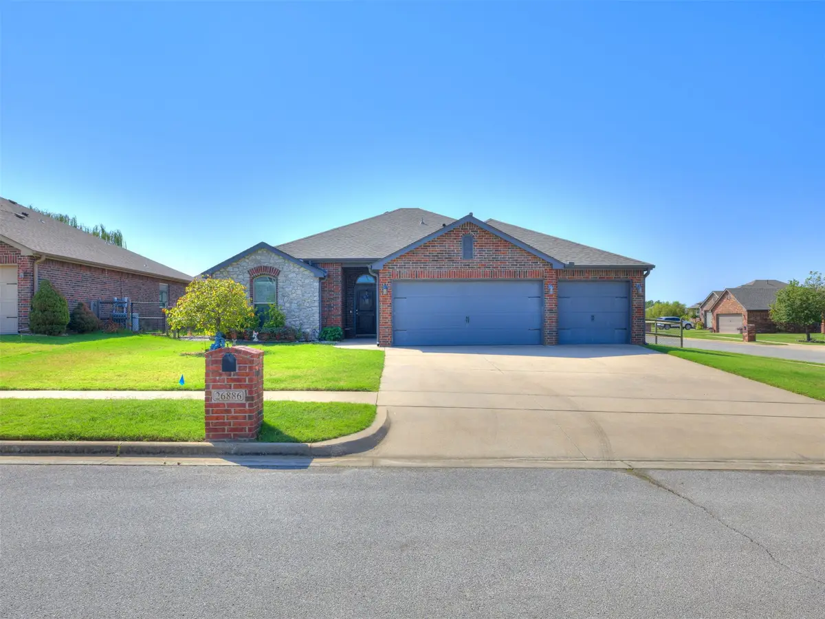 26886 E 142nd Street S, Coweta, OK 74429 - #1