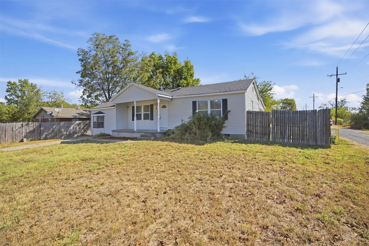 1326 N Hickory, McAlester, OK 74501 - #1