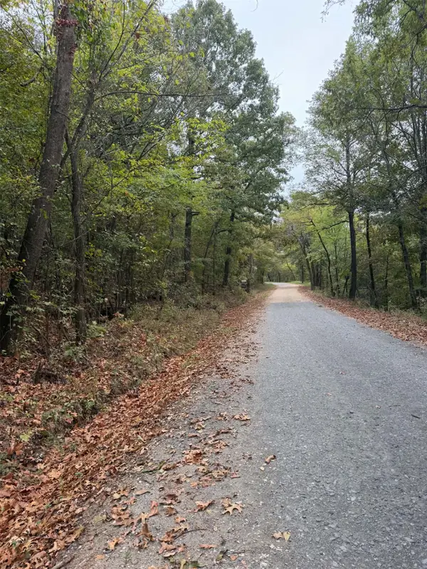 000 Big Rock Road, Park Hill, OK 74451