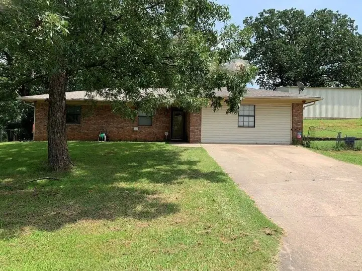 1710 N 10th Avenue, Durant, OK 74701 - #1