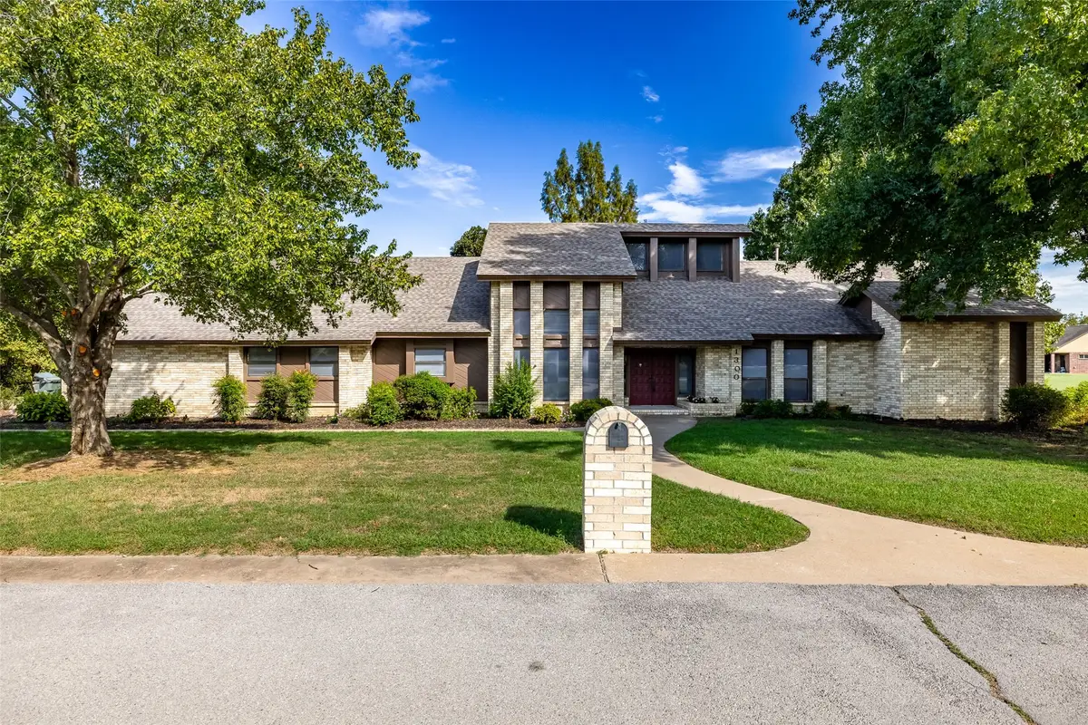1300 S Bon Terre Street, Claremore, OK 74017 - #1