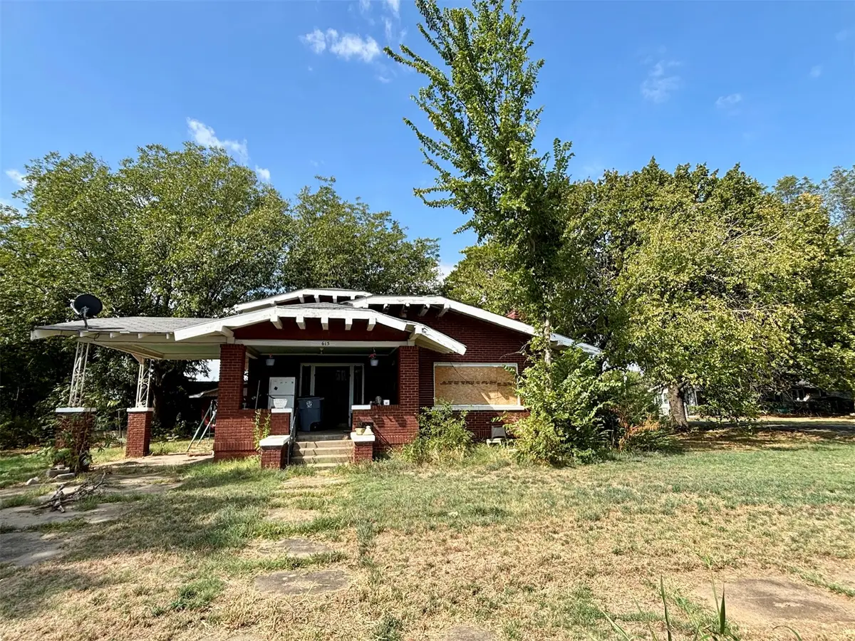 615 N J Street, Quinton, OK 74561 - #1