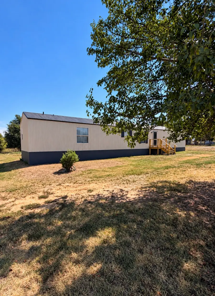 617 S Agra, Cushing, OK 74023 - #2