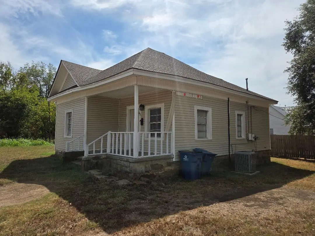 22 W Seneca, McAlester, OK 74501 - #1