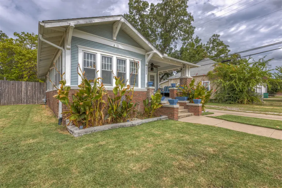 115 W Bryan Avenue, Sapulpa, OK 74066 - #3