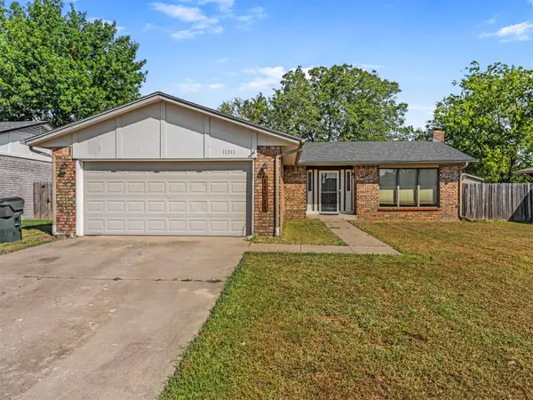 11711 E 78th Place, Owasso, OK 74055