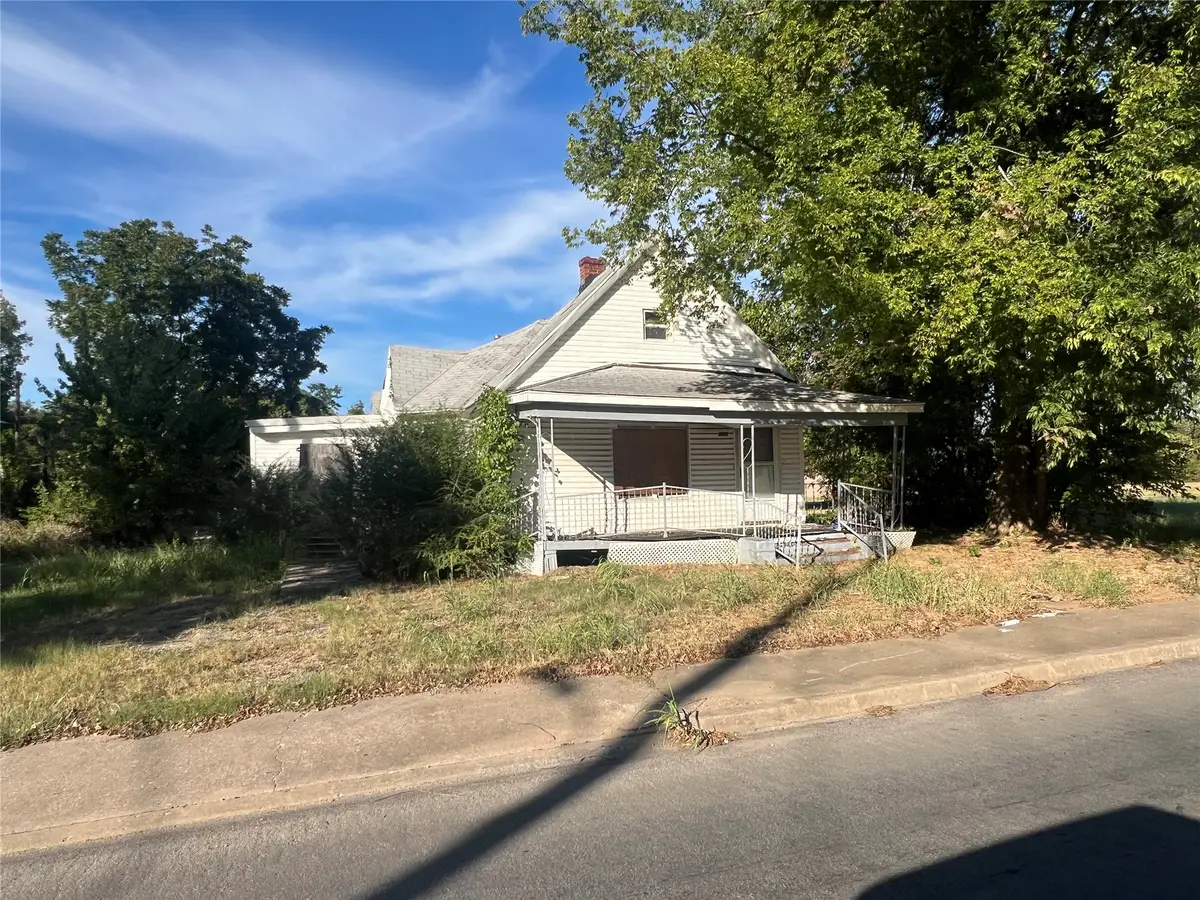 610 Martin Luther King, Muskogee, OK 74401 - #1