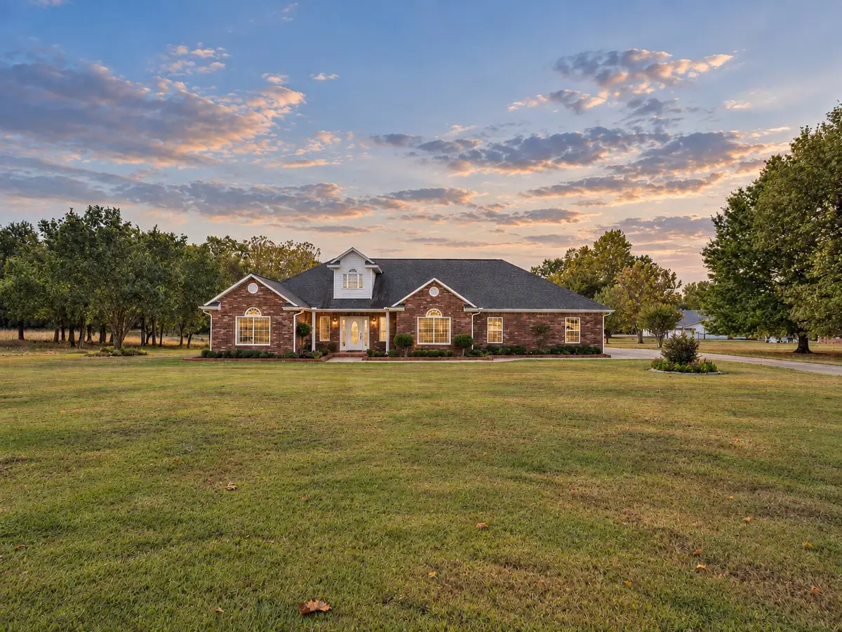 119 Mainsail Road, Stigler, OK 74462 - #1