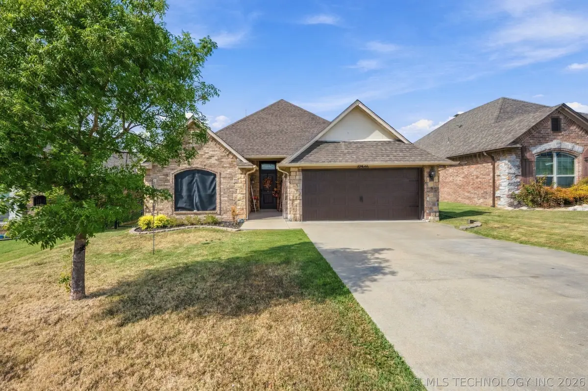 25420 Stonebridge Parkway, Claremore, OK 74019 - #1