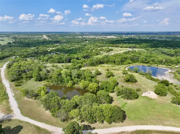 004 W Buffalo Springs Court, Sulphur, OK 73086