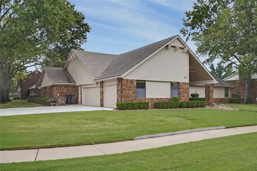 8401 Fairway Place, Broken Arrow, OK 74011 - #2