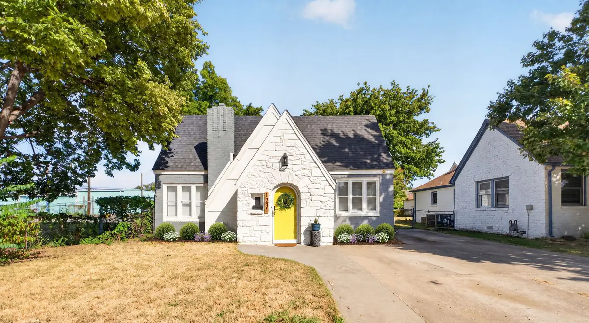 1231 S Gary Place, Tulsa, OK 74104 - #1