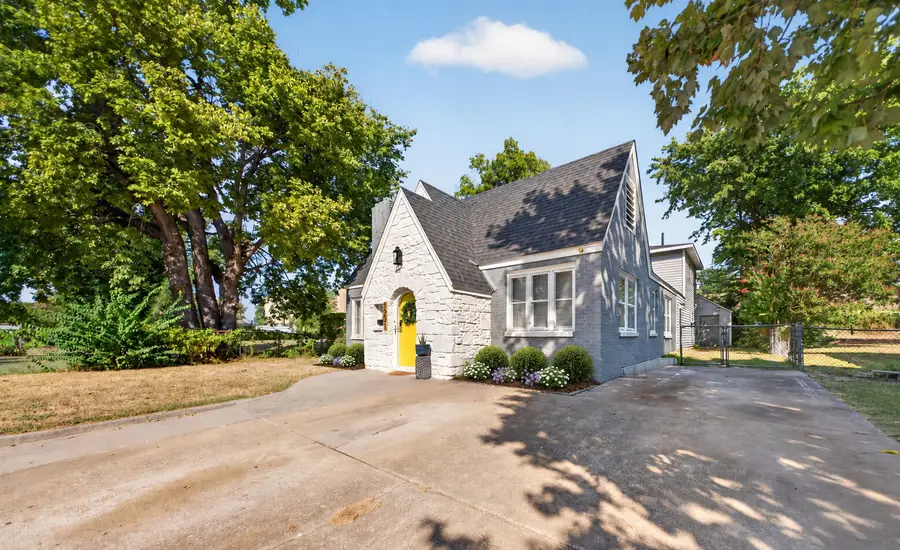 1231 S Gary Place, Tulsa, OK 74104 - #2