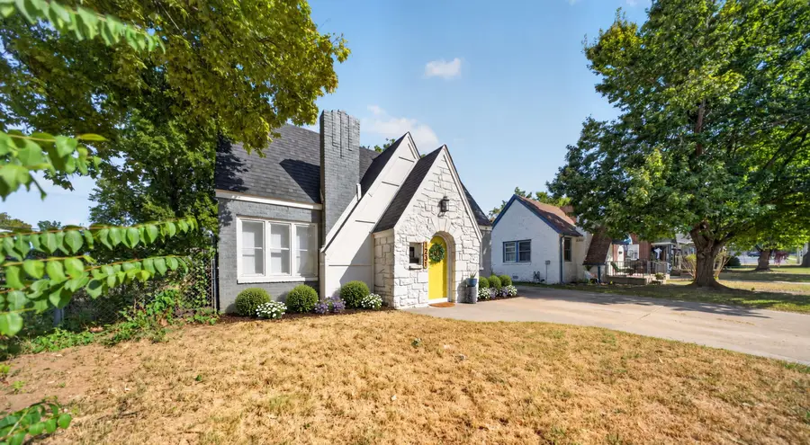 1231 S Gary Place, Tulsa, OK 74104 - #3
