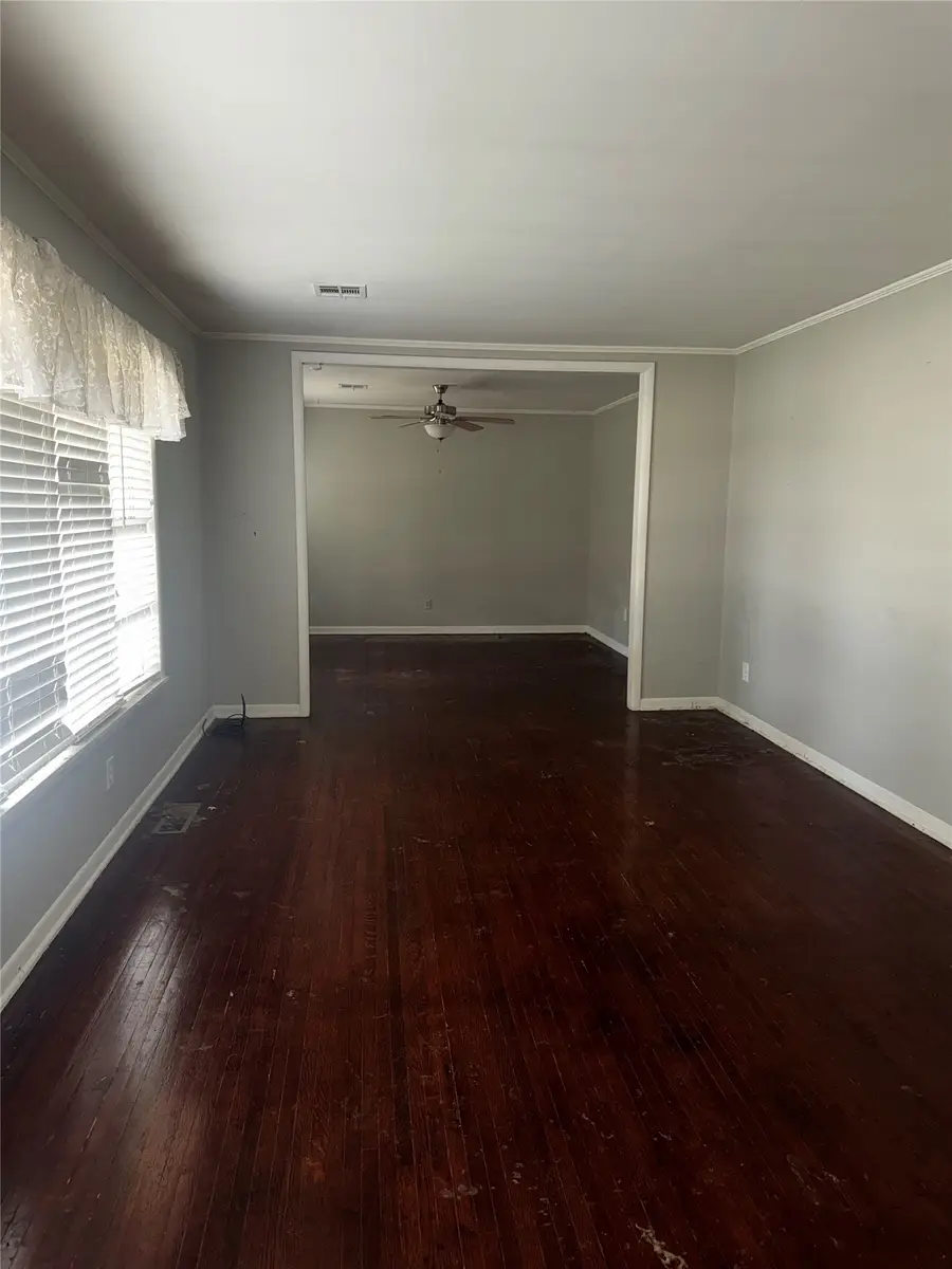 305 Park Street, Pryor, OK 74361 - #3