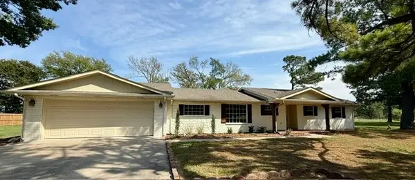 452 Sandy Lane, Ardmore, OK 73401