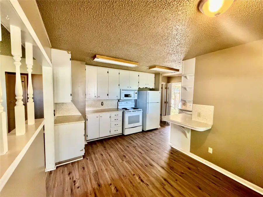404 S Jules Avenue, Cleveland, OK 74020 - #3