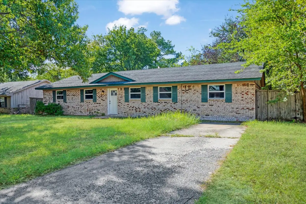 3609 Dana, Durant, OK 74701 - #1