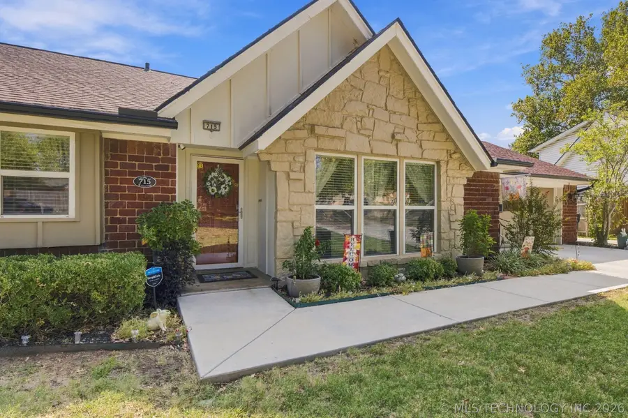 715 W Utica Street, Broken Arrow, OK 74011 - #2