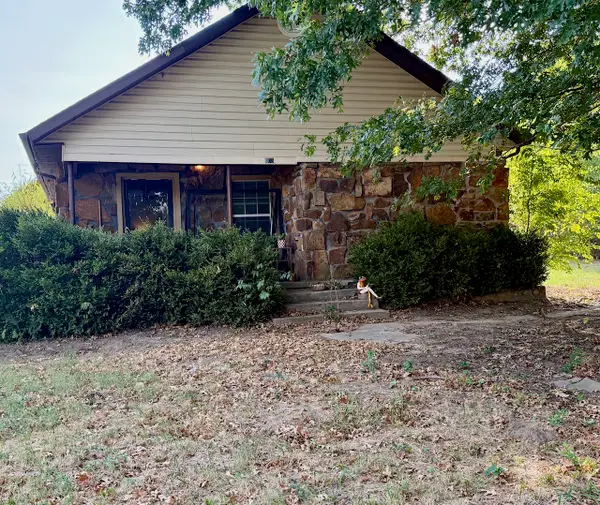 103 S Holly Street, Kellyville, OK 74039