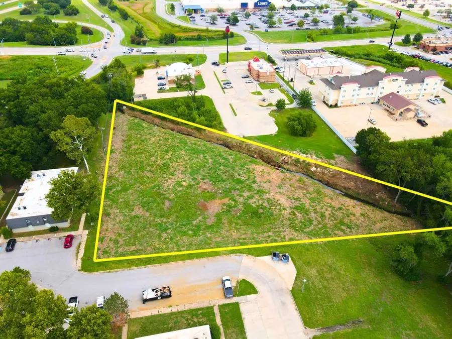 0 Nw 12th Avenue, Ardmore, OK 73401 - #2