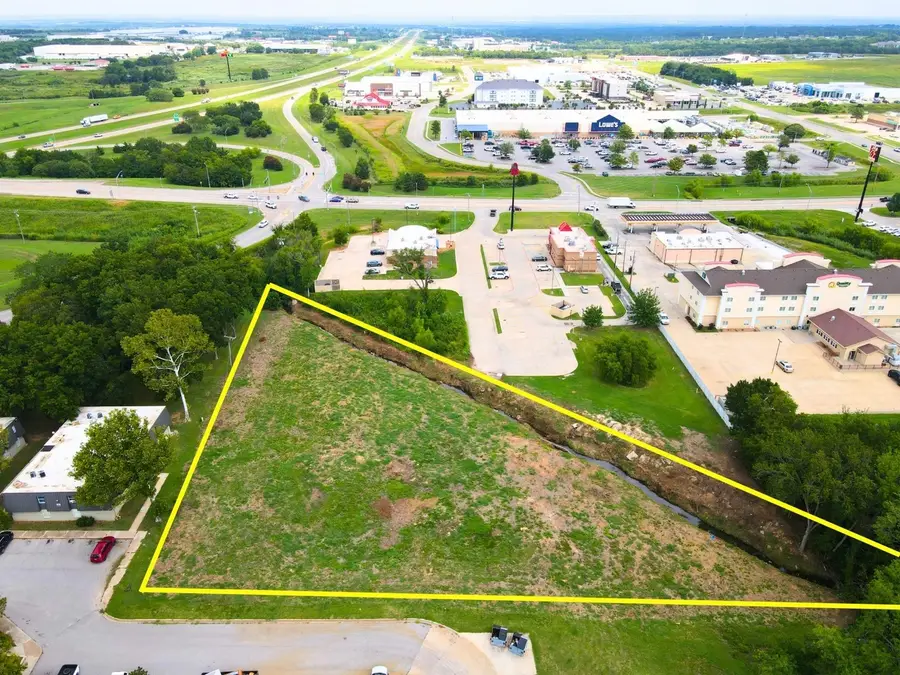 0 Nw 12th Avenue, Ardmore, OK 73401 - #3