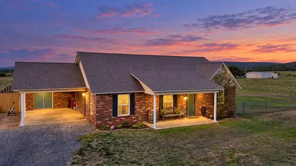 338 Russellville Road, Quinton, OK 74561
