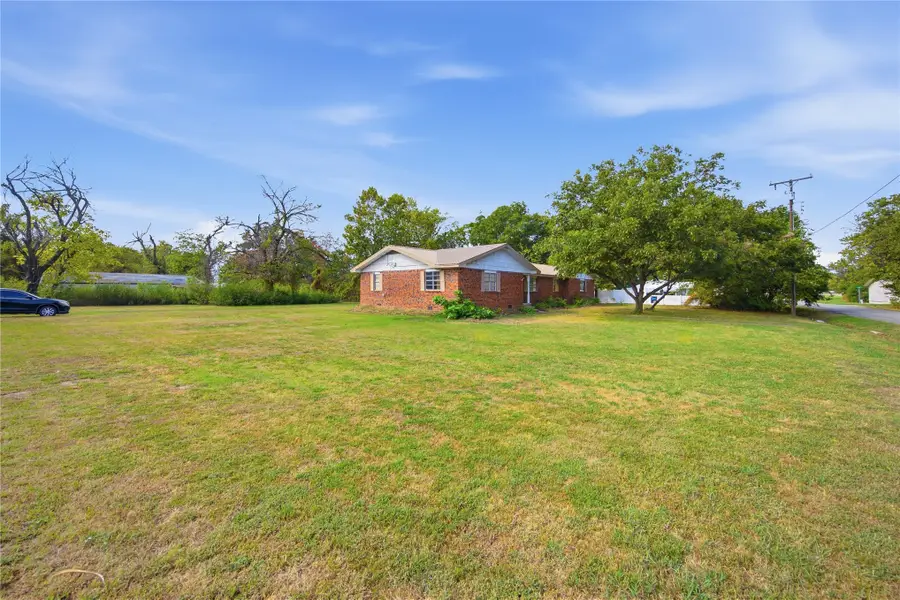 120 J C Watts, Eufaula, OK 74432 - #3