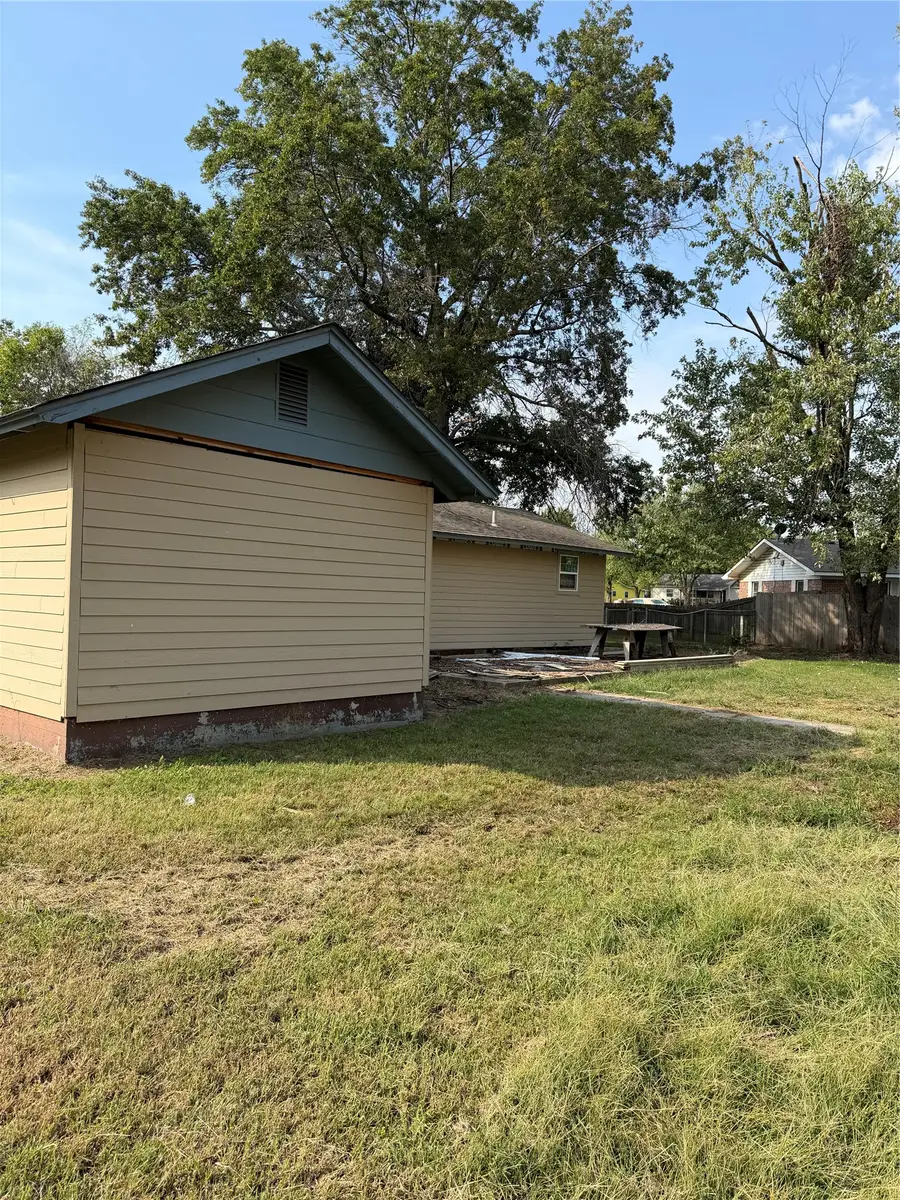 303 W Layton Street, Chelsea, OK 74016 - #2