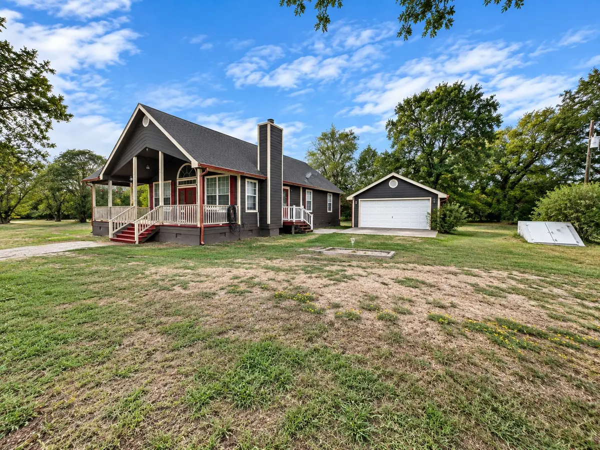 702 E 5th, Wapanucka, OK 73461 - #1