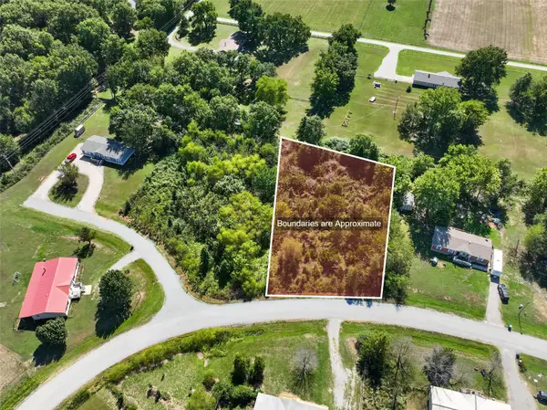 Spring Creek Street, Pryor, OK 74361