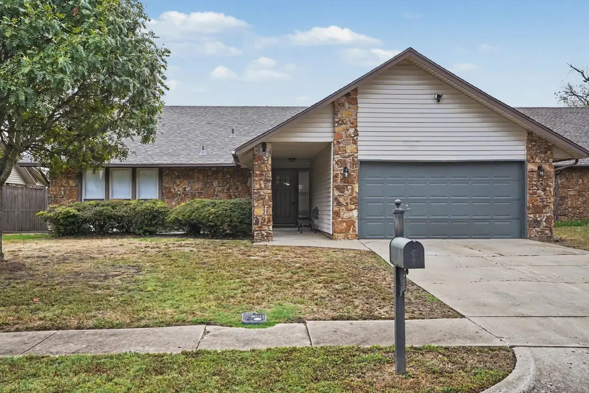 3212 S 148th East East Avenue, Tulsa, OK 74134 - #1