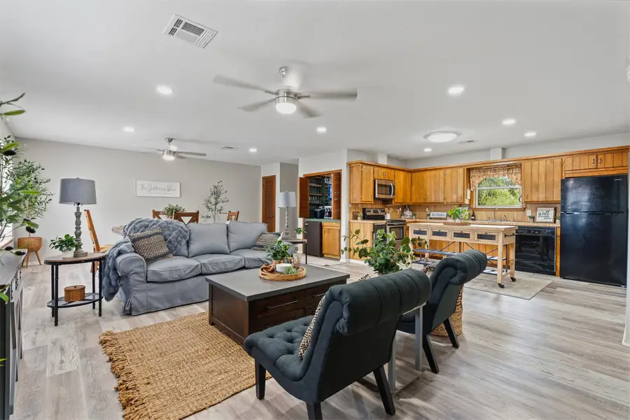 710 White Rock, Marietta, OK 73448 - #3
