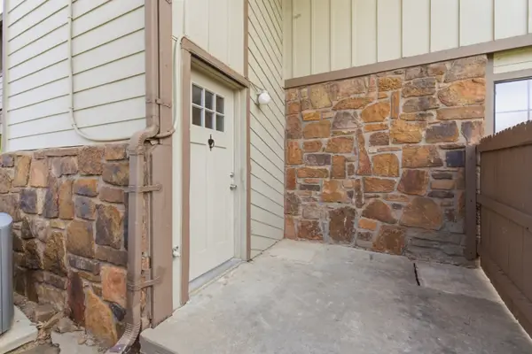 6364 S 80th East Avenue #G, Tulsa, OK 74133