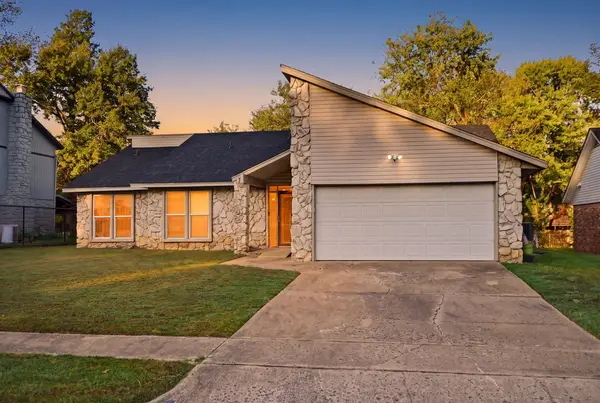2612 S Chestnut Avenue, Broken Arrow, OK 74012