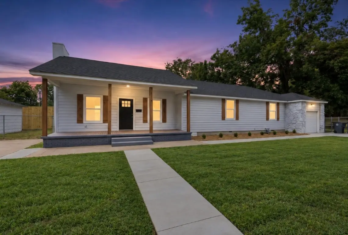 4204 S 35th West Avenue, Tulsa, OK 74107 - #1
