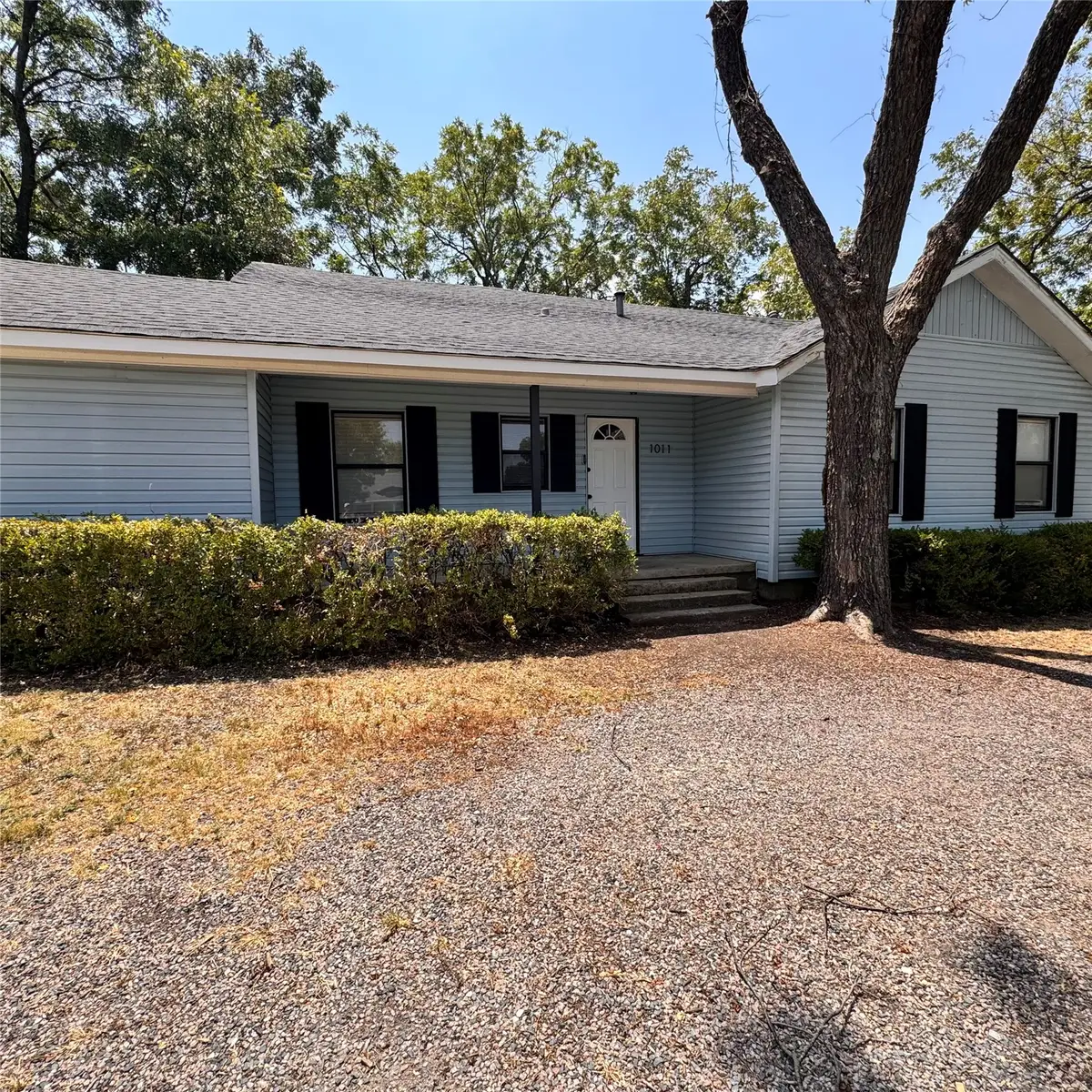 1011 W Taliaferro Street, Madill, OK 73446 - #1