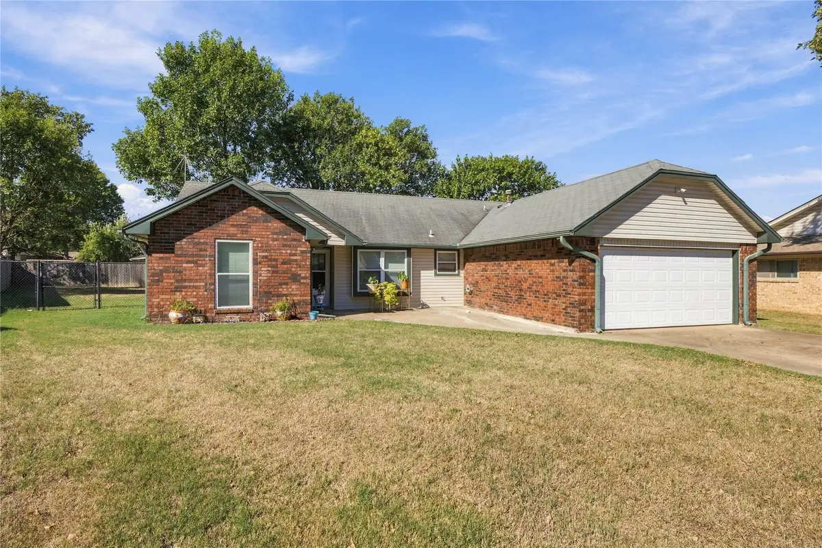 809 Patterson, Muskogee, OK 74403 - #1
