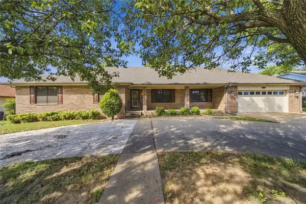 604 Chapman Avenue, Tahlequah, OK 74464