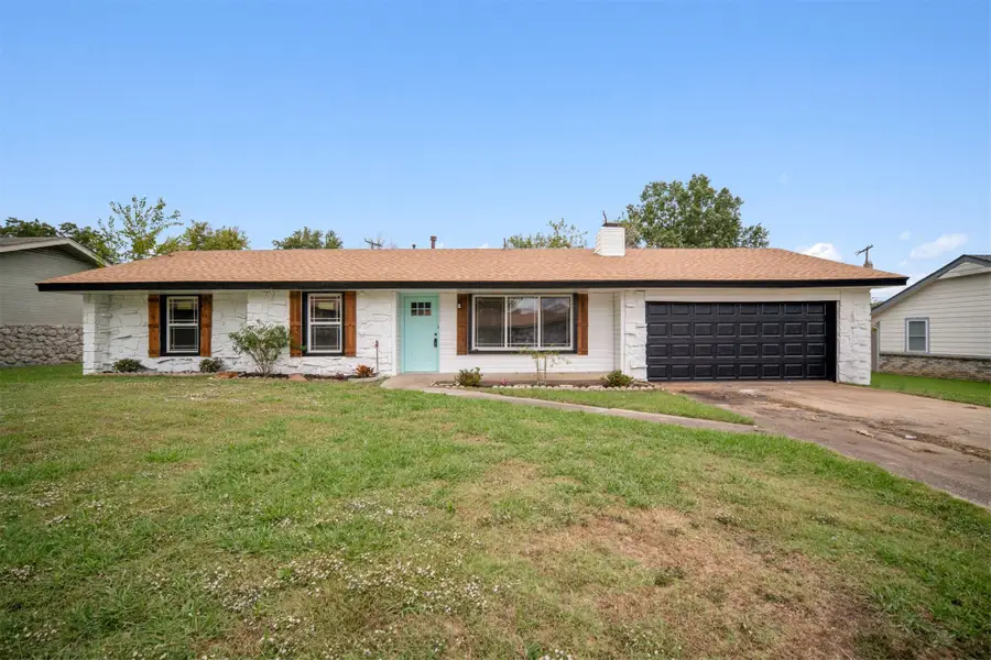 1406 W Clint Street, Claremore, OK 74017 - #3