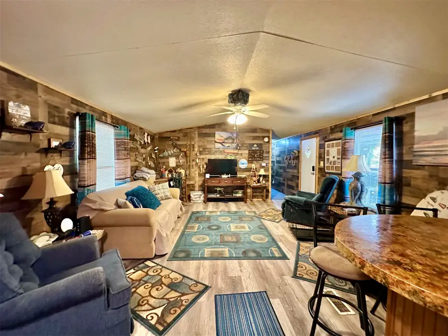 10716 Driftwood Road, Kingston, OK 73439 - #3
