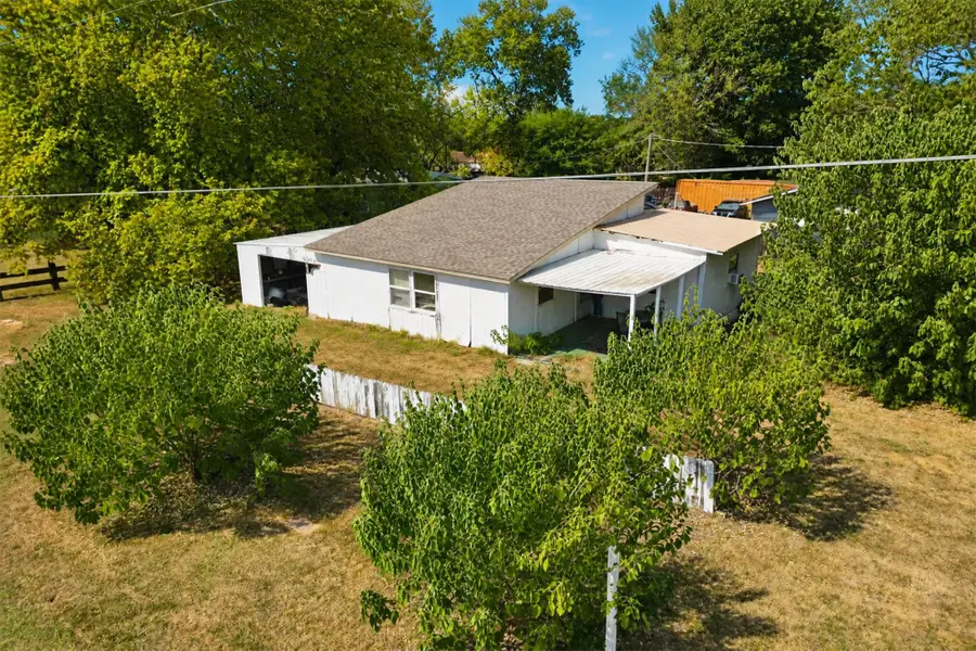 518 E Broadway, Byng, OK 74820 - #2