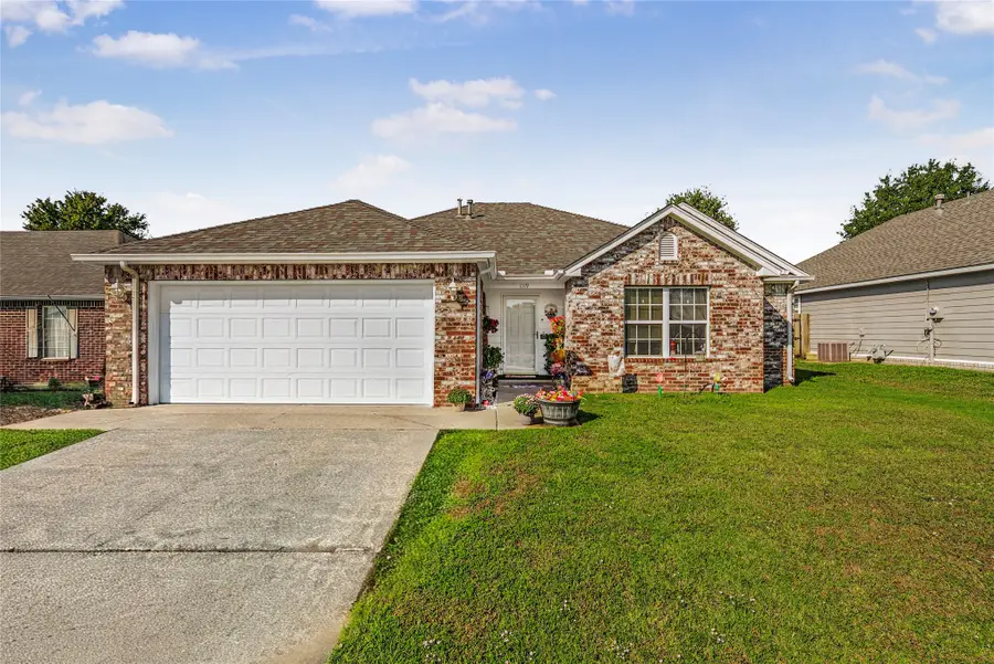 1119 S Spinnaker Drive, Oologah, OK 74053 - #2