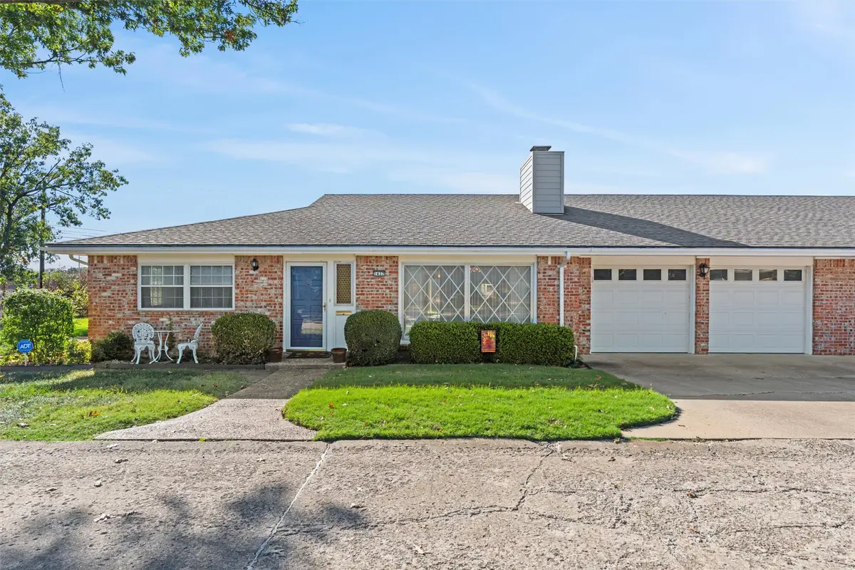 1437 Swan Drive, Bartlesville, OK 74006 - #1