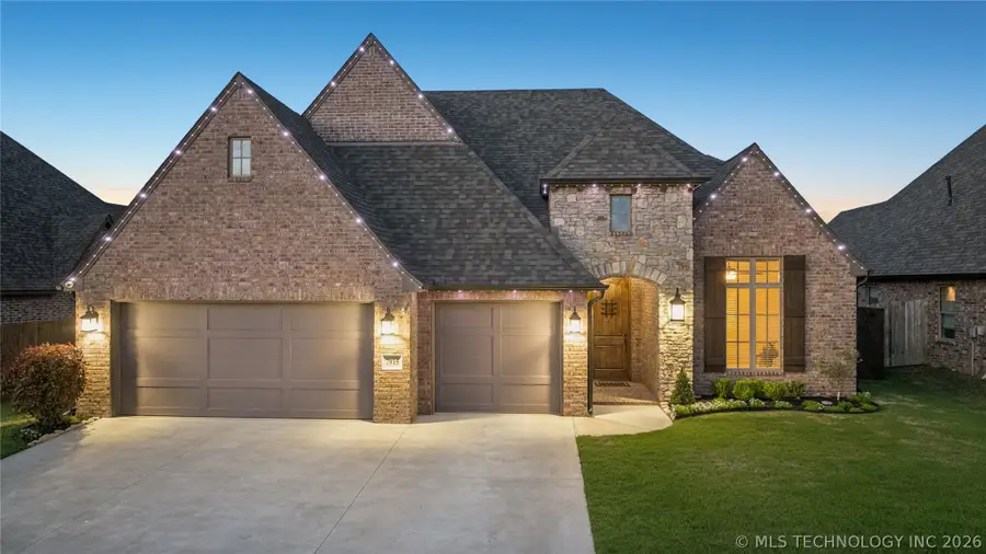 7915 N 149th East Avenue, Owasso, OK 74055 - #2