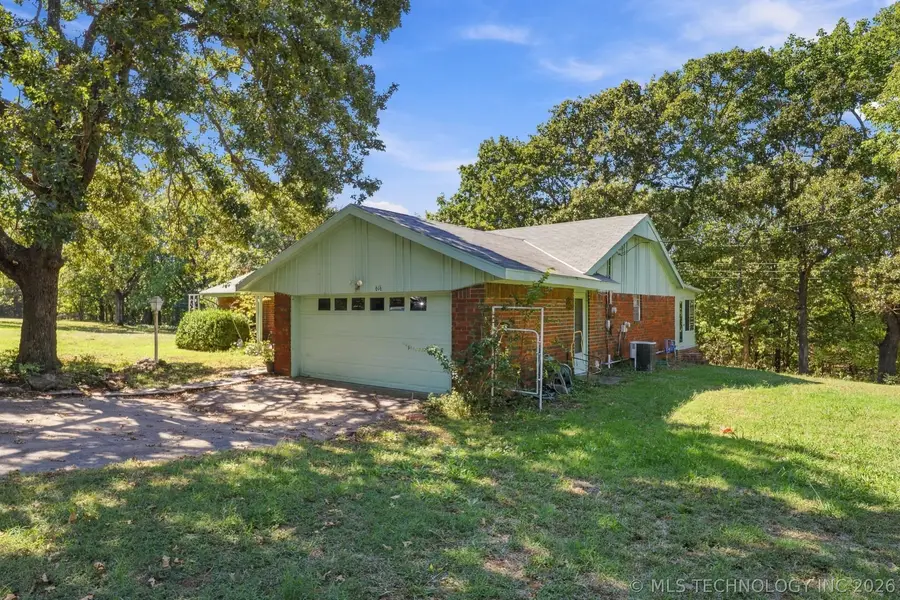 616 N Highland Terrace, Cleveland, OK 74020 - #3