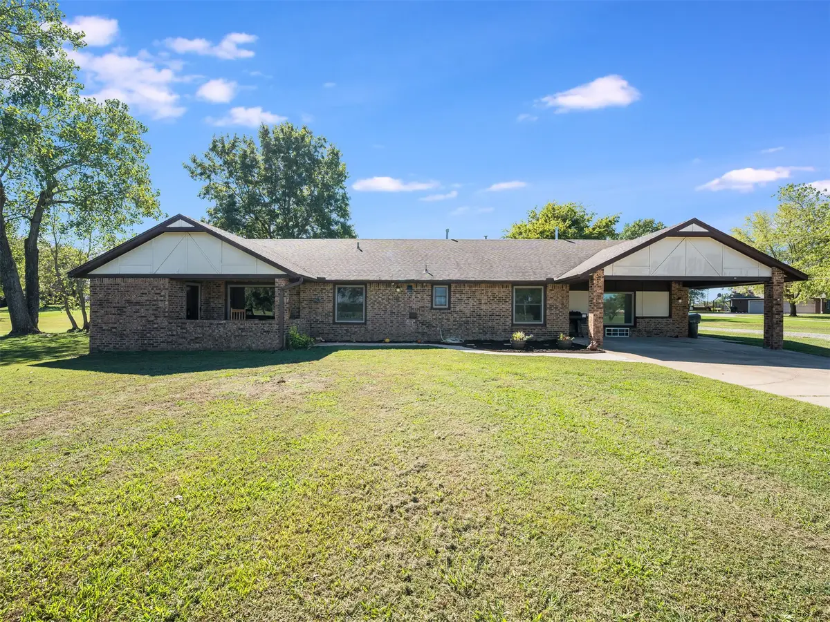 855 E Lowry Road, Claremore, OK 74017 - #1